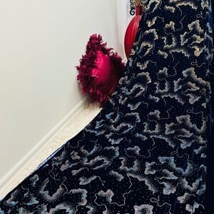Elegant Women’s Fabrics | Premium Quality for ur party and weddings